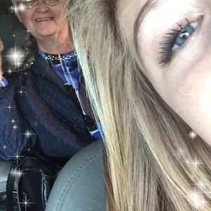 Meet your Posher, Abby